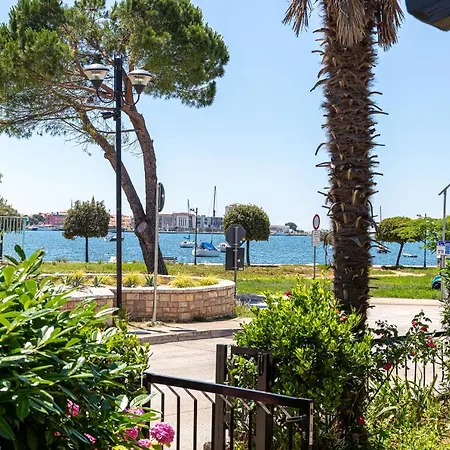 Konukevi Seafront Umag