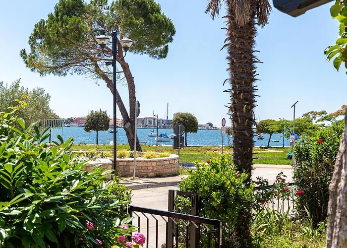 Konukevi Seafront Umag