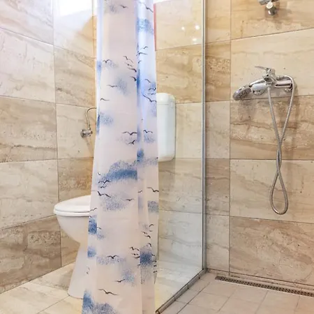 בית הארחה Seafront 3*